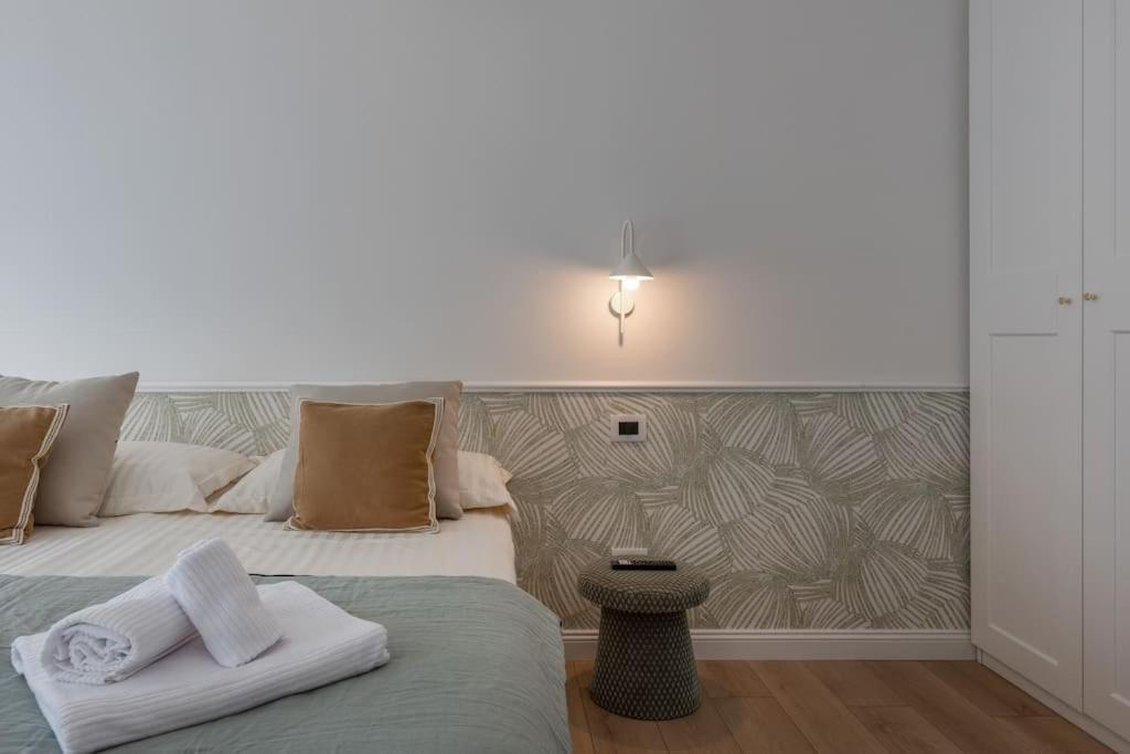 Foscolo 46 - Elegant Family Apartment Trieste Eksteriør billede