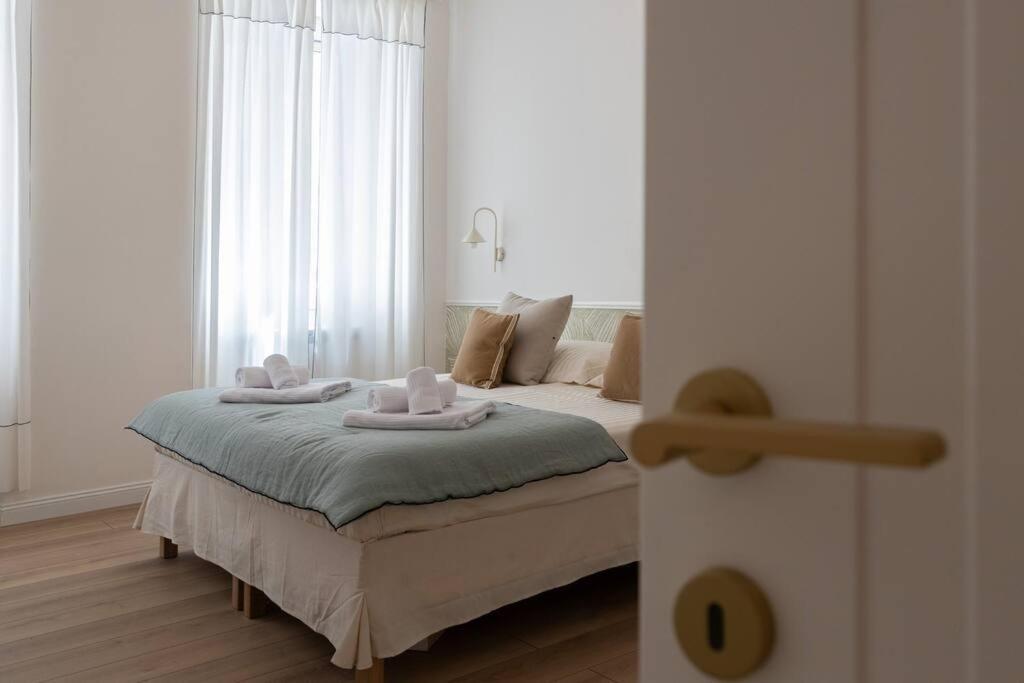 Foscolo 46 - Elegant Family Apartment Trieste Eksteriør billede