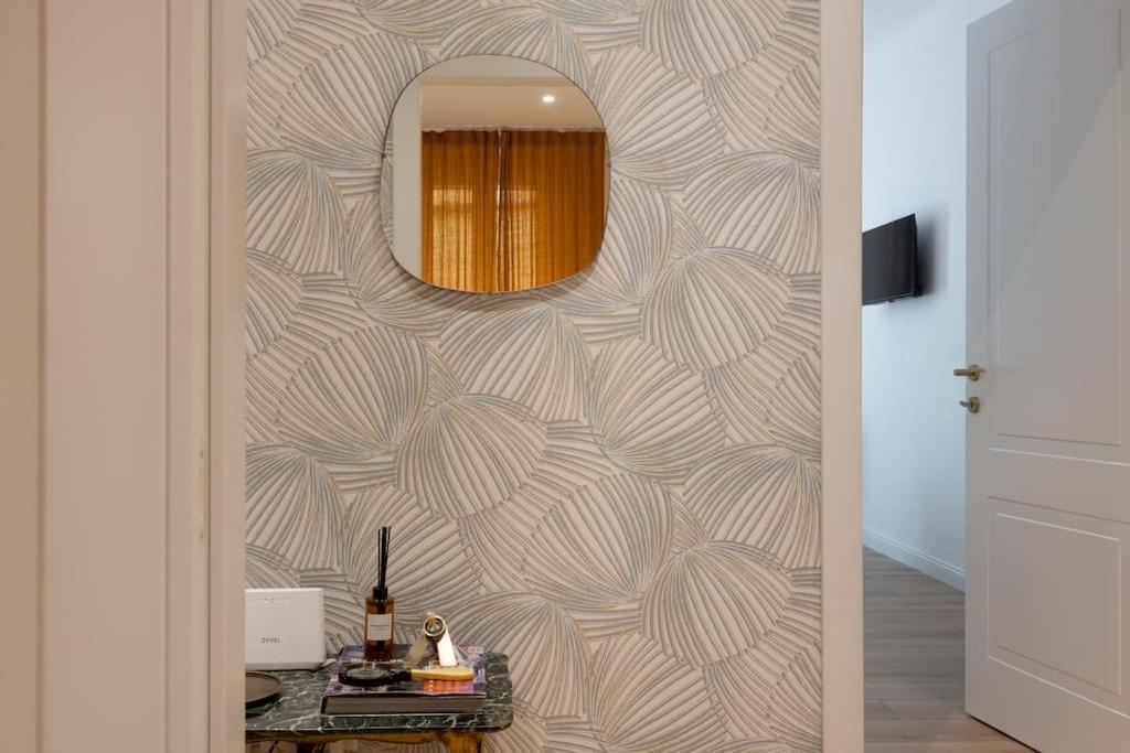 Foscolo 46 - Elegant Family Apartment Trieste Eksteriør billede