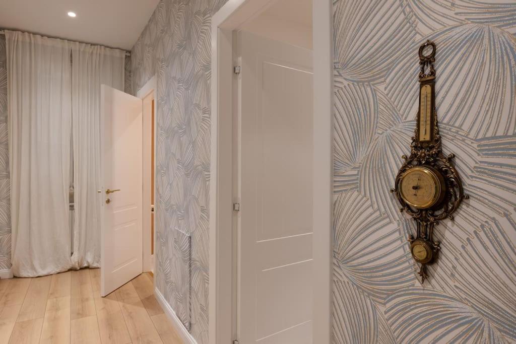 Foscolo 46 - Elegant Family Apartment Trieste Eksteriør billede